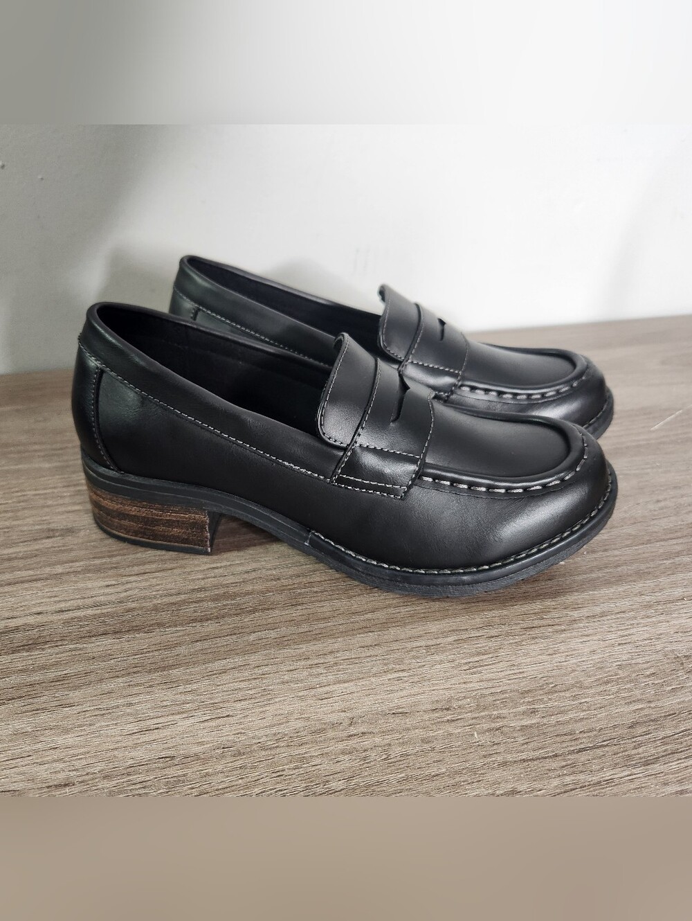 Eastland Holly Black Penny Loafers